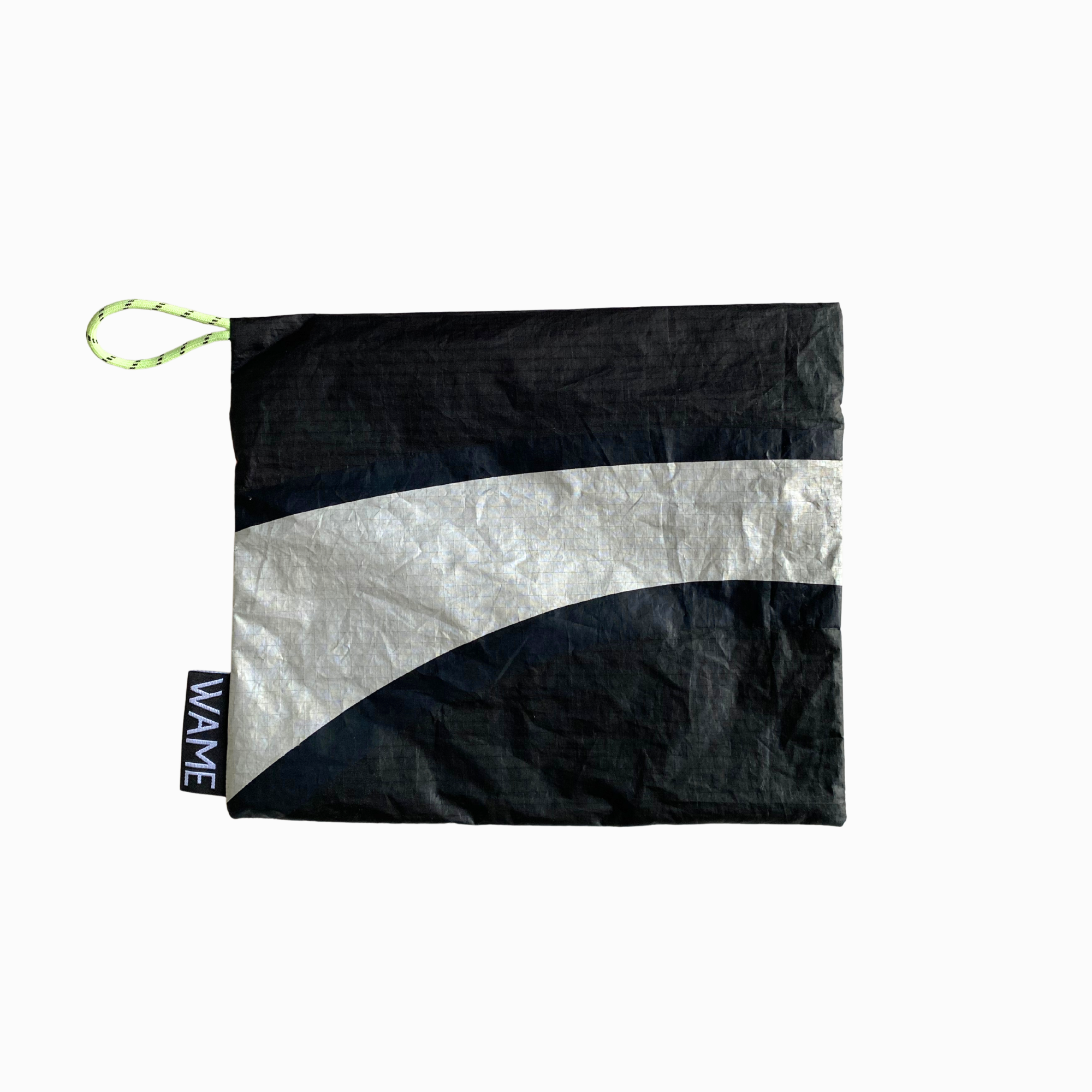 Grande Pochette – Collection Obey