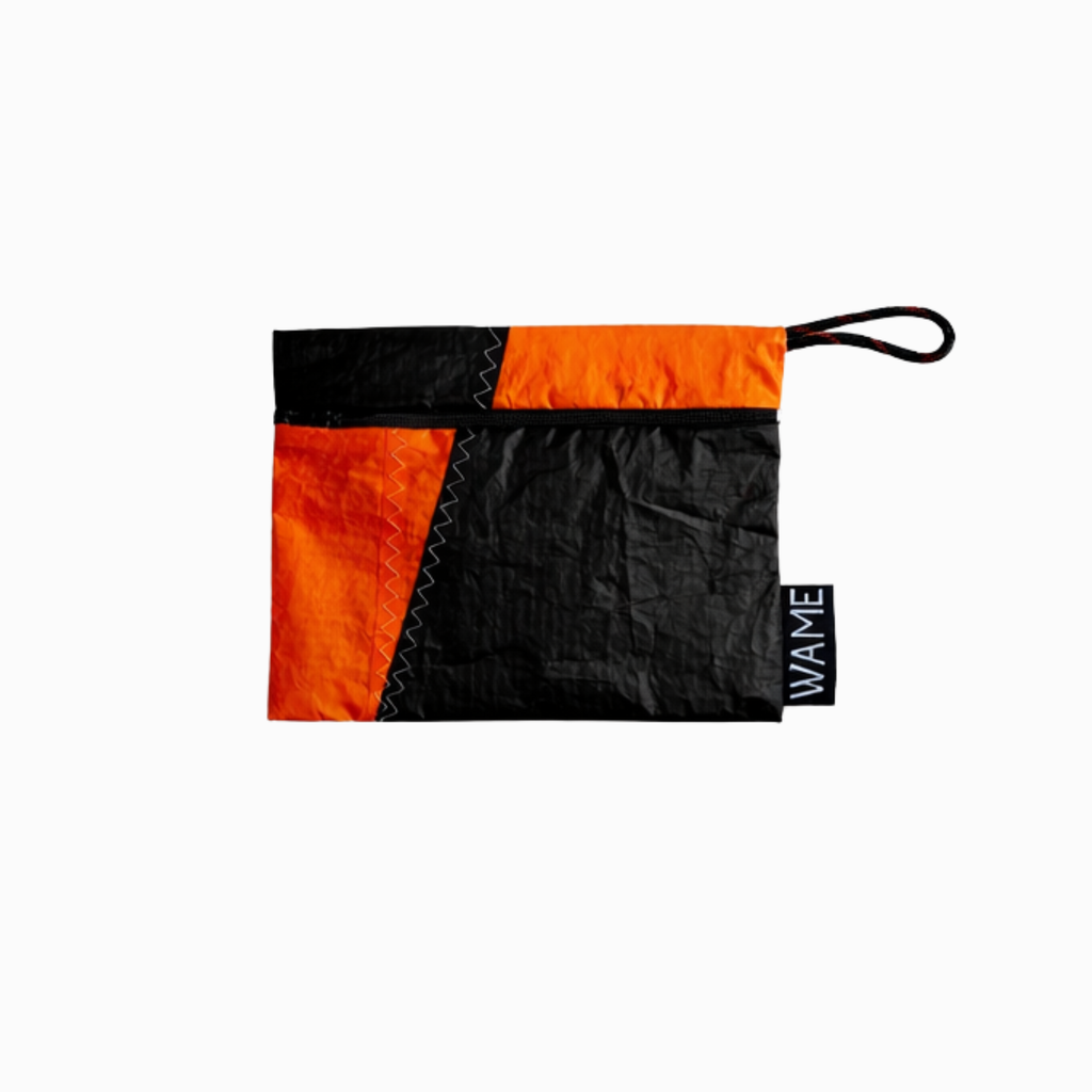 Petite Pochette – Collection Obey