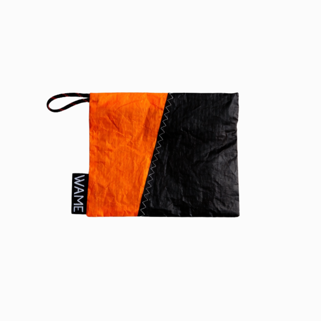 Petite Pochette – Collection Obey