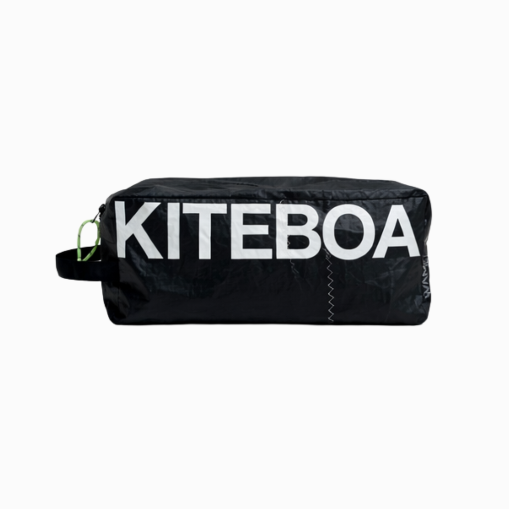 Trousse de Sport – Collection Obey