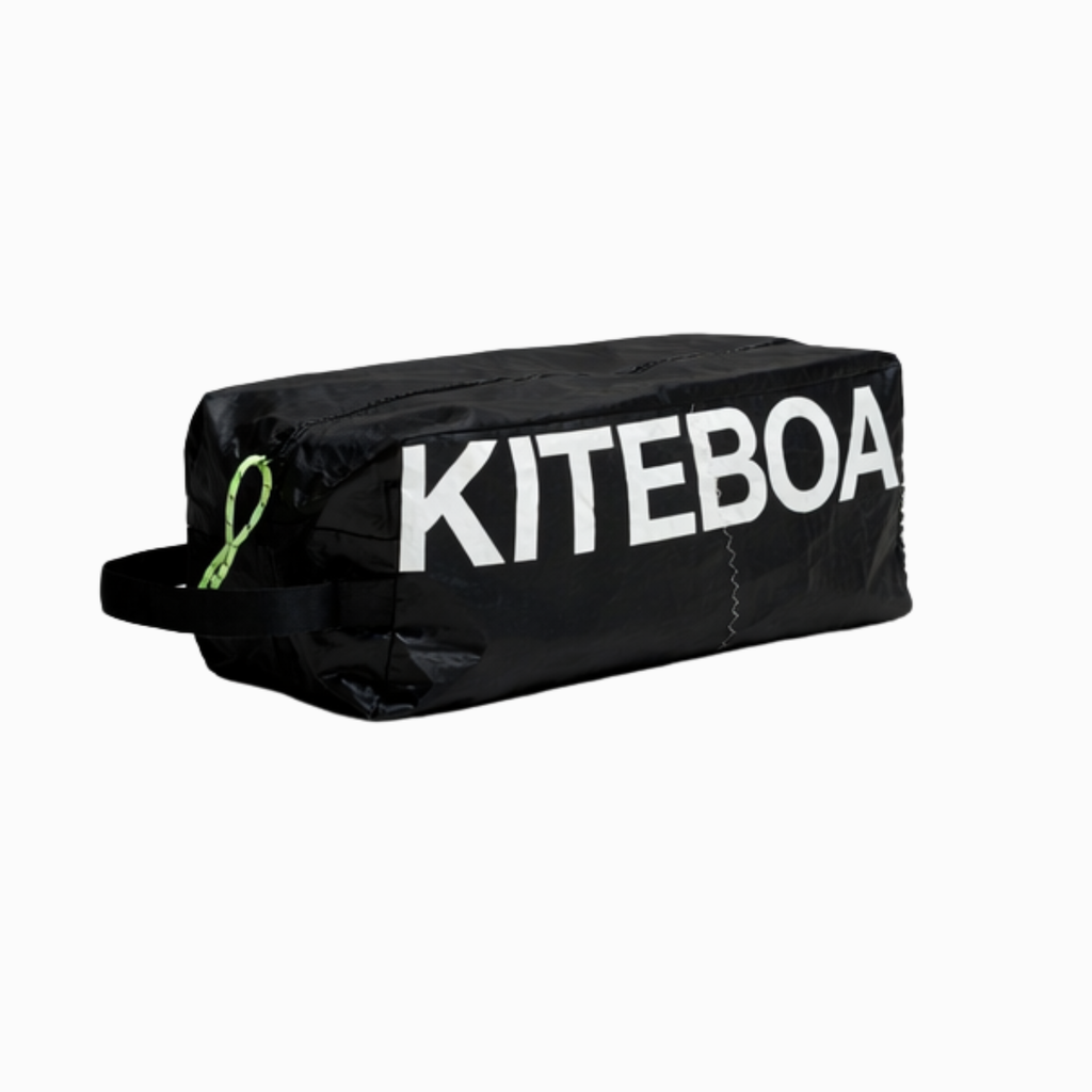 Trousse de Sport – Collection Obey